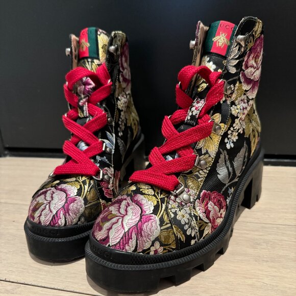 Brand New Cloth/Leather Gucci Boots (Floral)